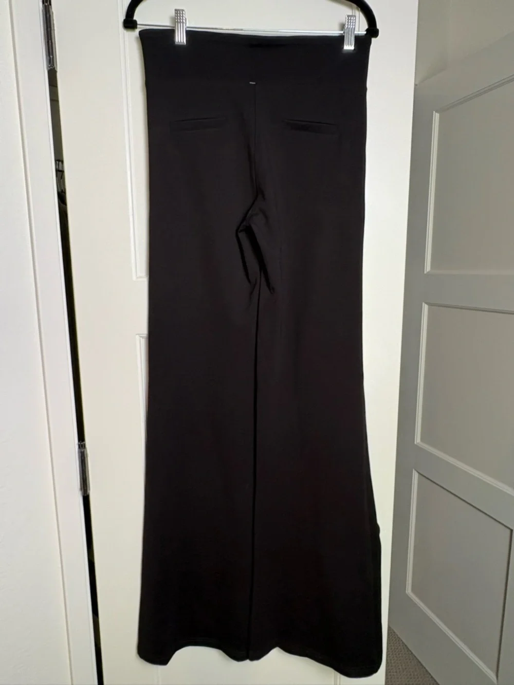 Betabrand | Pull On Wide Leg Flare Black Yoga Pants (M/Long)